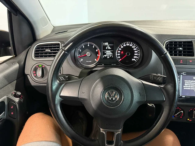 Volkswagen polo 1.2 tsi highline, 09-plt-7 - afbeelding 2 van  14