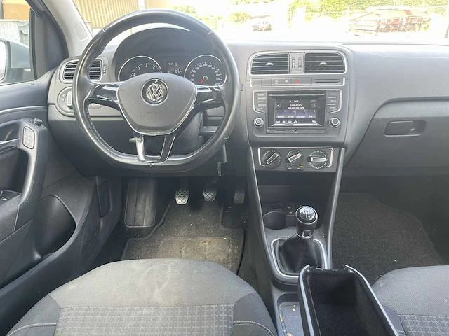 Volkswagen polo 1.2 tsi highline 2017 | nk-304-h i - afbeelding 13 van  25