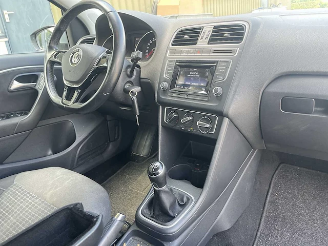 Volkswagen polo 1.2 tsi highline 2017 | nk-304-h i - afbeelding 15 van  25