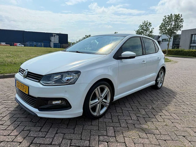Volkswagen polo 1.2 tsi highline , gd-717-j - afbeelding 1 van  24