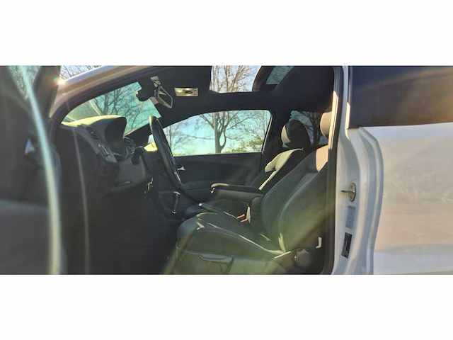 Volkswagen polo 1.2 tsi highline, s-118-tr - afbeelding 11 van  27