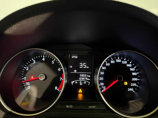 Volkswagen polo 1.2 tsi highline, x-855-hx - afbeelding 11 van  12