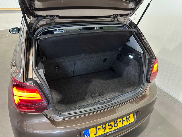 Volkswagen polo 1.2 tsi r-line ed j-958-fr - afbeelding 14 van  32