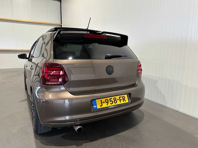 Volkswagen polo 1.2 tsi r-line ed j-958-fr - afbeelding 27 van  32