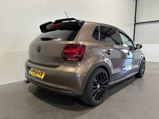 Volkswagen polo 1.2 tsi r-line ed j-958-fr - afbeelding 28 van  32