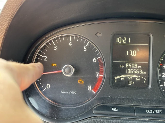 Volkswagen polo 1.2i trendline, 2011 - afbeelding 10 van  33