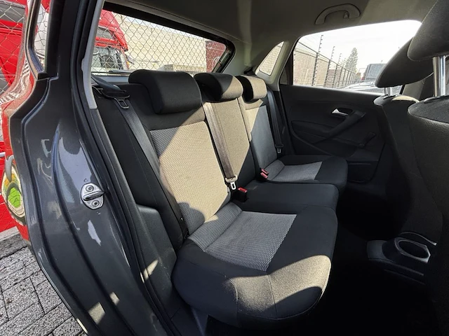 Volkswagen polo 1.2i trendline, 2011 - afbeelding 22 van  33