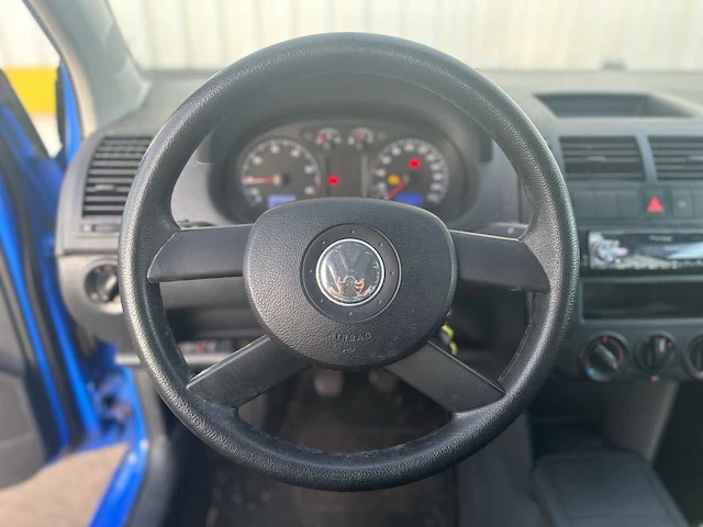 Volkswagen polo 1.4 16v, 70-jd-sp - afbeelding 10 van  11
