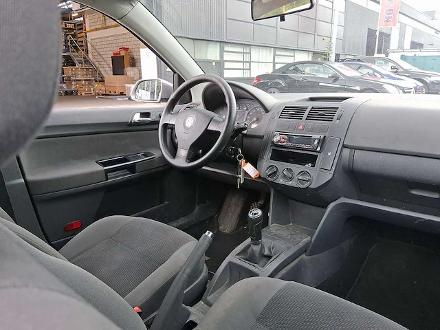 Volkswagen polo 1.4-16v comfortline 2009 | 07-hjv-9 - afbeelding 20 van  31