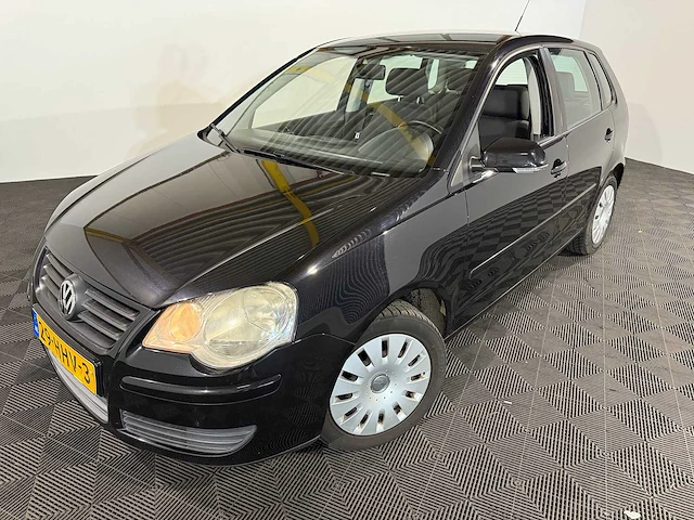 Volkswagen polo 1.4-16v comfortline, 29-hhv-3 - afbeelding 1 van  12