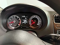 Volkswagen polo 1.4-16v comfortline, 86-jvg-9 - afbeelding 2 van  16