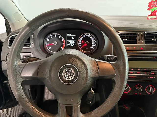 Volkswagen polo 1.4-16v comfortline, 86-jvg-9 - afbeelding 3 van  16