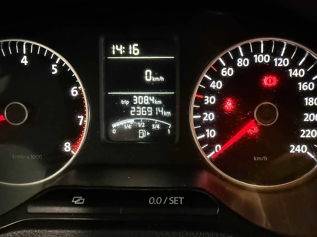 Volkswagen polo 1.4-16v comfortline, 86-jvg-9 - afbeelding 16 van  16