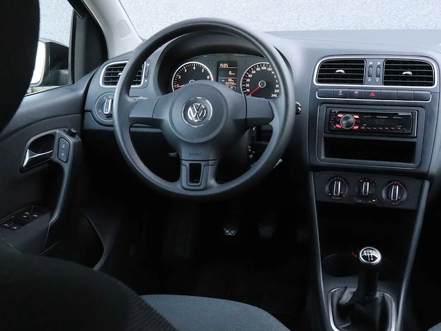 Volkswagen polo 1.4-16v comfortline car 2011 | 61-nxx-4 - afbeelding 9 van  24
