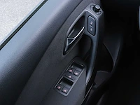 Volkswagen polo 1.4-16v comfortline car 2011 | 61-nxx-4 - afbeelding 11 van  24