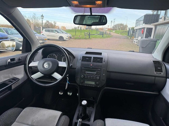 Volkswagen polo 1.4-16v cross clima 13-zn-fh - afbeelding 4 van  28