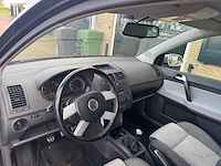 Volkswagen polo 1.4-16v cross clima 13-zn-fh - afbeelding 6 van  28