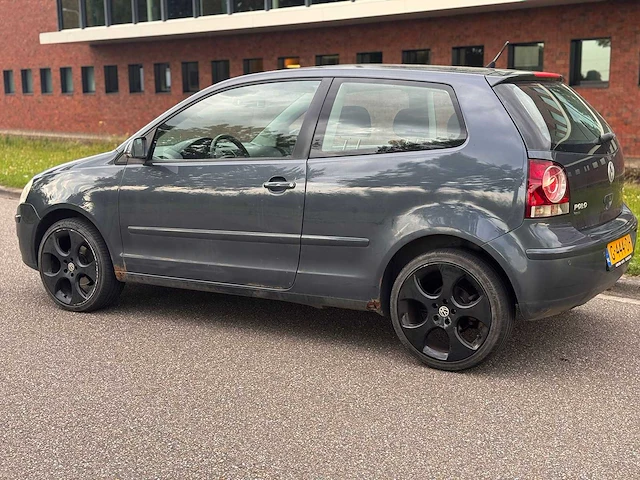 Volkswagen polo 1.4-16v fsi trendl , g-444-dh - afbeelding 10 van  12