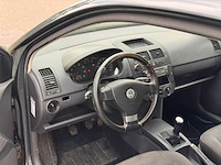 Volkswagen polo 1.4-16v fsi trendl , g-444-dh - afbeelding 12 van  12