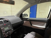 Volkswagen polo 1.4-16v fun 101pk 2005, 47-rf-tx - afbeelding 11 van  38