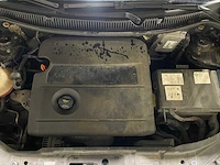 Volkswagen polo 1.4-16v fun 101pk 2005, 47-rf-tx - afbeelding 31 van  38