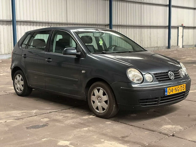 Volkswagen polo 1.4-16v highline , 04-ng-ds - afbeelding 9 van  16