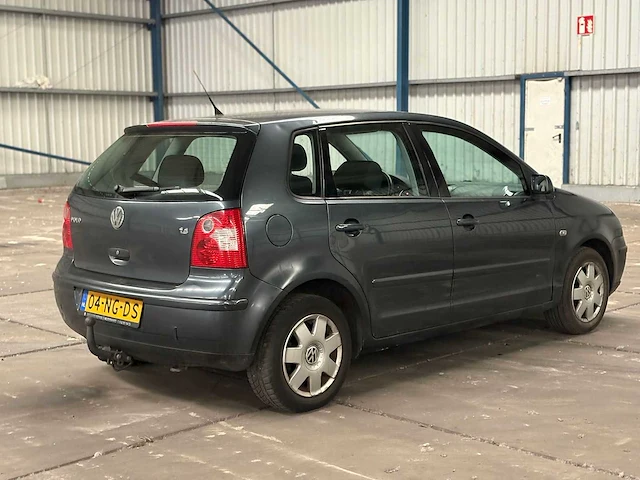Volkswagen polo 1.4-16v highline , 04-ng-ds - afbeelding 11 van  16