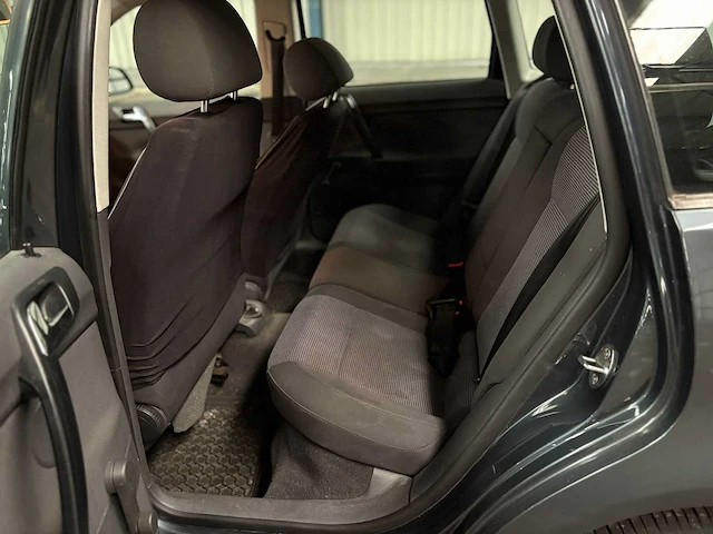 Volkswagen polo 1.4-16v highline , 04-ng-ds - afbeelding 13 van  16