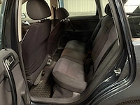 Volkswagen polo 1.4-16v highline , 04-ng-ds - afbeelding 13 van  16
