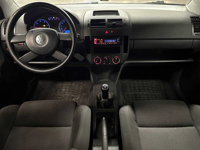 Volkswagen polo 1.4-16v highline , 04-ng-ds - afbeelding 14 van  16