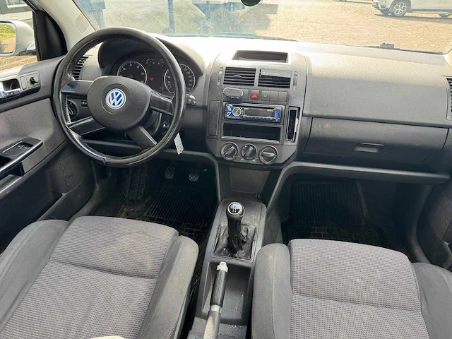 Volkswagen polo 1.4-16v highline clima 88-jf-hv - afbeelding 3 van  11