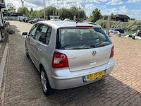 Volkswagen polo 1.4-16v highline clima 88-jf-hv - afbeelding 7 van  11