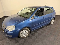 Volkswagen polo 1.4-16v optive, 88-zg-hf - afbeelding 1 van  14