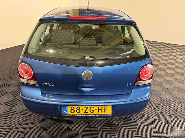 Volkswagen polo 1.4-16v optive, 88-zg-hf - afbeelding 8 van  14