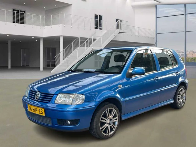 Volkswagen polo 1.4-16v trendline 2001 | 76-hh-zs - afbeelding 1 van  15