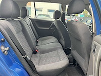 Volkswagen polo 1.4-16v trendline 2001 | 76-hh-zs - afbeelding 23 van  24
