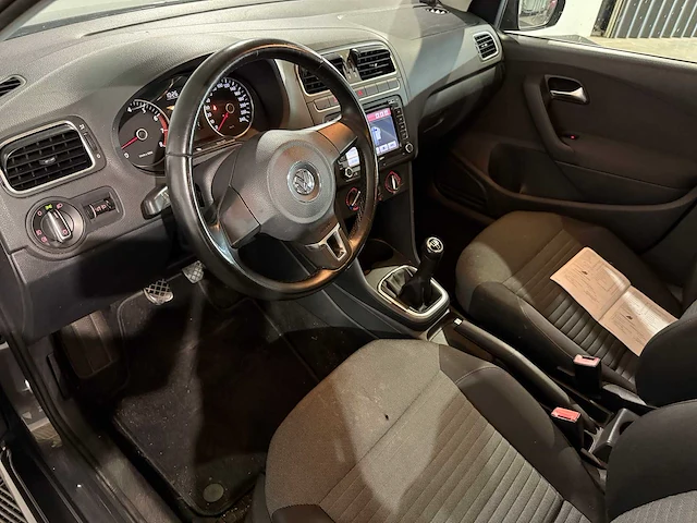 Volkswagen polo 1.4-16v trendline, g-696-nh - afbeelding 12 van  13