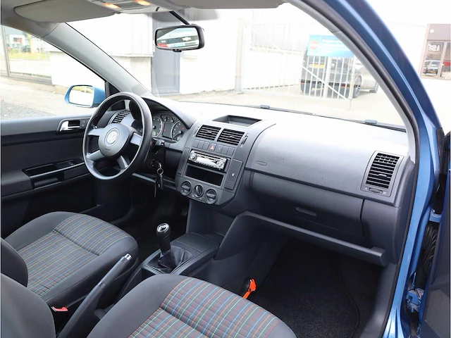 Volkswagen polo 1.4 16v turijn 2006, 32-rz-jg - afbeelding 14 van  30