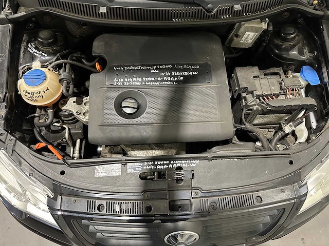 Volkswagen polo 1.4-16v turijn 37-rv-nb - afbeelding 10 van  19