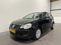 Volkswagen polo 1.4-16v turijn 37-rv-nb