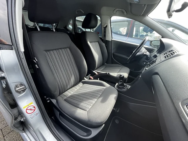 Volkswagen polo 1.4 cr tdi trendline bmt 75,2015 - afbeelding 14 van  31