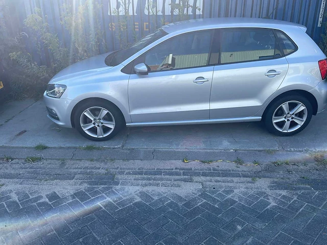 Volkswagen polo 1.4 tdi comfortline 2016 | kg-258-z - afbeelding 3 van  6