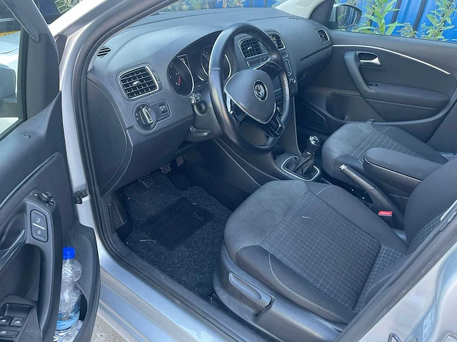 Volkswagen polo 1.4 tdi comfortline 2016 | kg-258-z - afbeelding 6 van  6