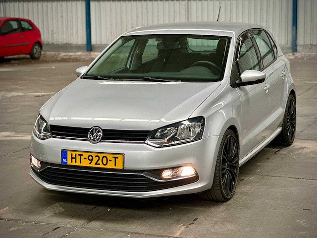 Volkswagen polo 1.4 tdi comfortline; ht-920-t - afbeelding 1 van  9