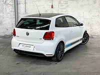 Volkswagen polo 1.4 tsi bluegt (wrc livery) 140pk 2013, ph-445-x - afbeelding 2 van  34
