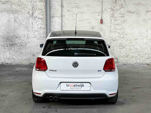 Volkswagen polo 1.4 tsi bluegt (wrc livery) 140pk 2013, ph-445-x - afbeelding 4 van  34