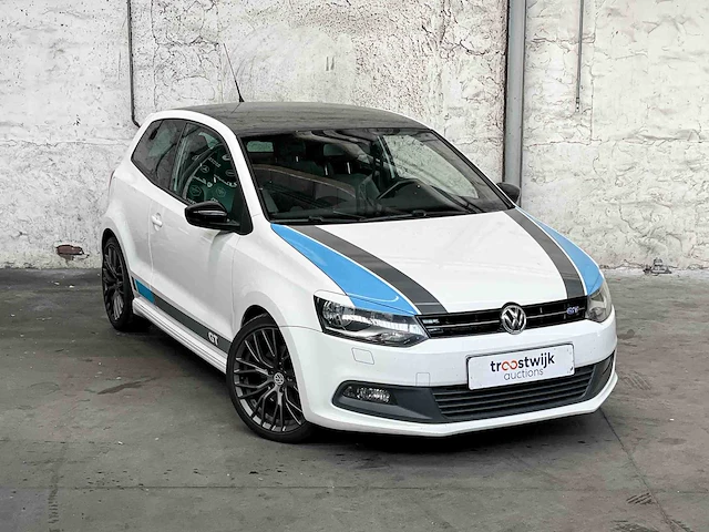 Volkswagen polo 1.4 tsi bluegt (wrc livery) 140pk 2013, ph-445-x - afbeelding 33 van  34