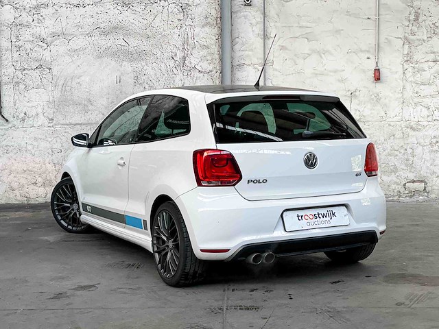 Volkswagen polo 1.4 tsi bluegt (wrc livery) 140pk 2013, ph-445-x - afbeelding 5 van  34