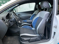 Volkswagen polo 1.4 tsi bluegt (wrc livery) 140pk 2013, ph-445-x - afbeelding 22 van  34
