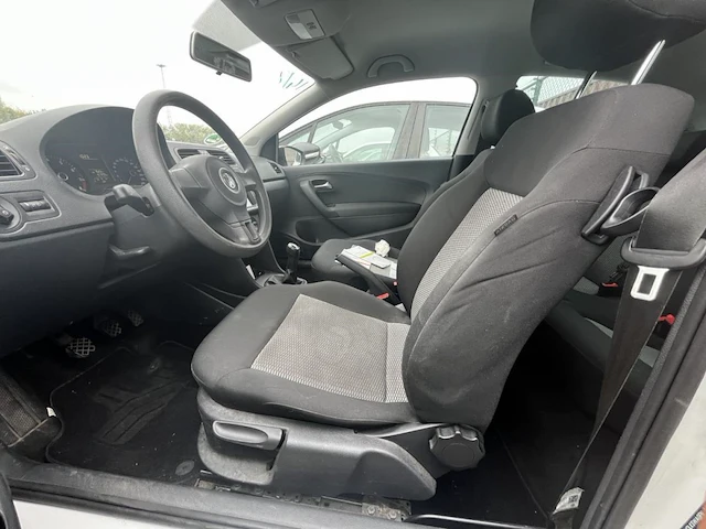 Volkswagen polo 1.4i trendline 85, 2011 - afbeelding 5 van  30